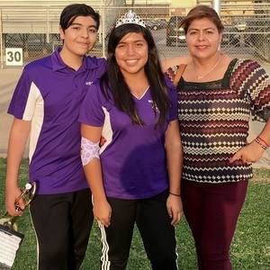 Meet your Posher, Isabel